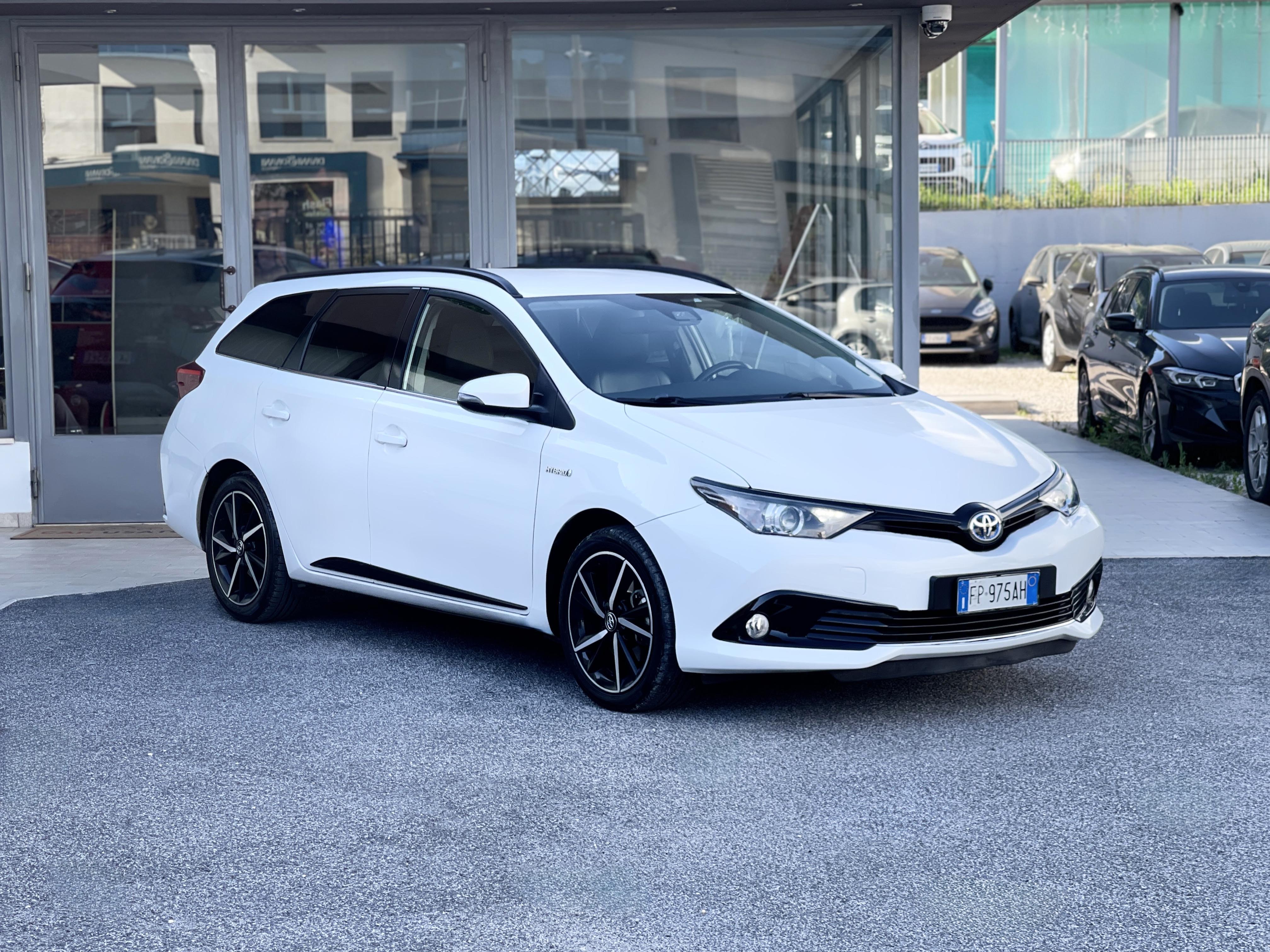 TOYOTA - Auris 2ª serie