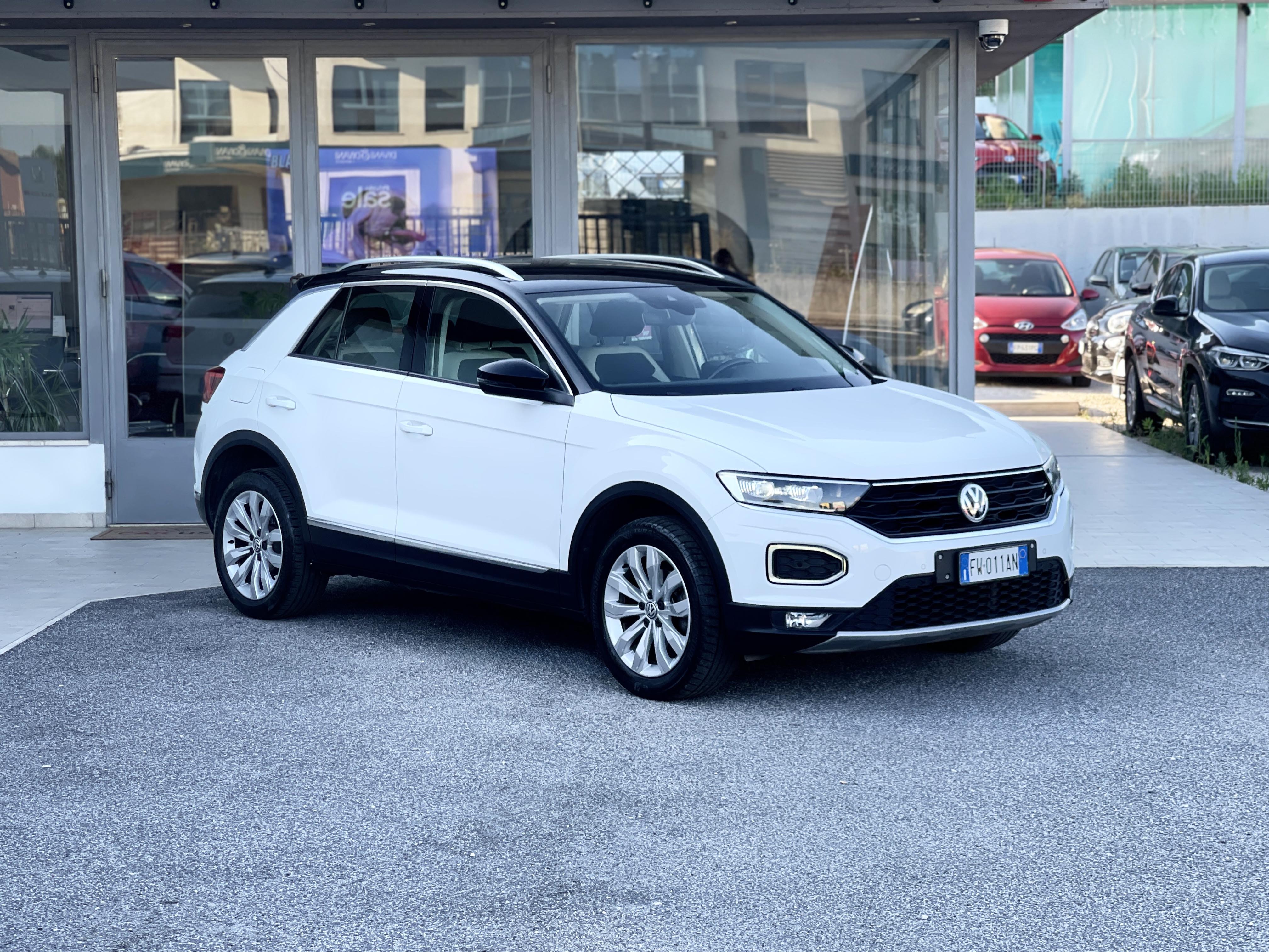 VOLKSWAGEN - T-Roc