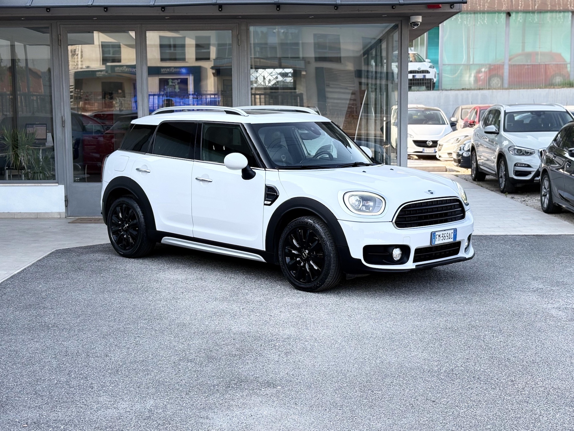 MINI - Mini Countryman F60