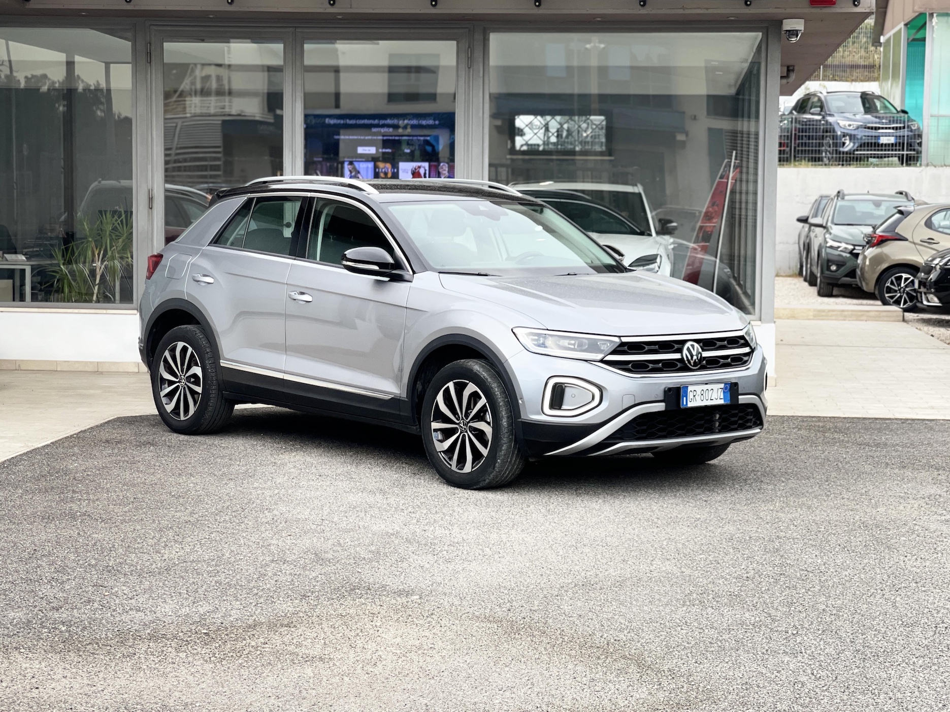 VOLKSWAGEN - T-Roc