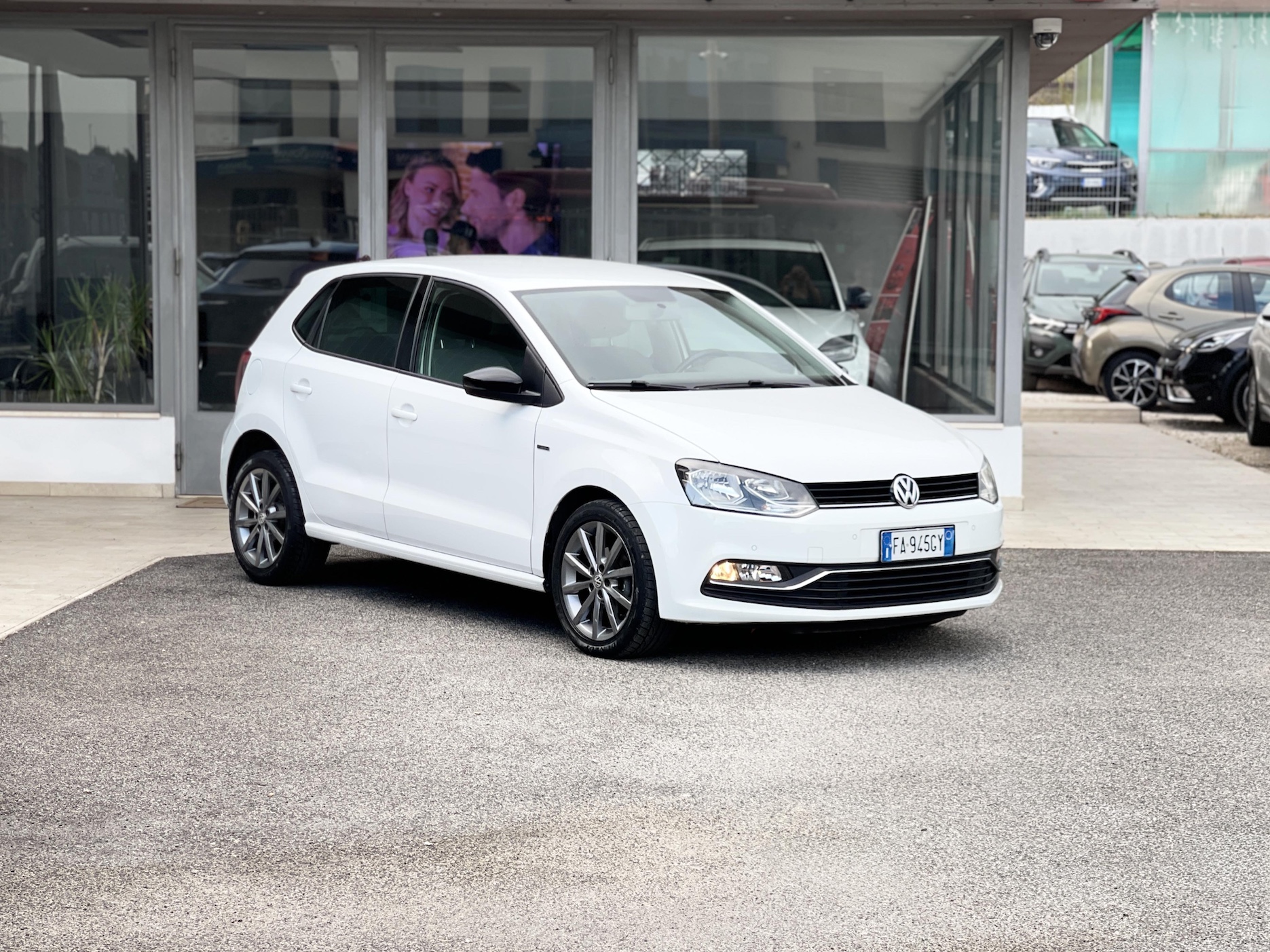 VOLKSWAGEN - Polo 5ª serie