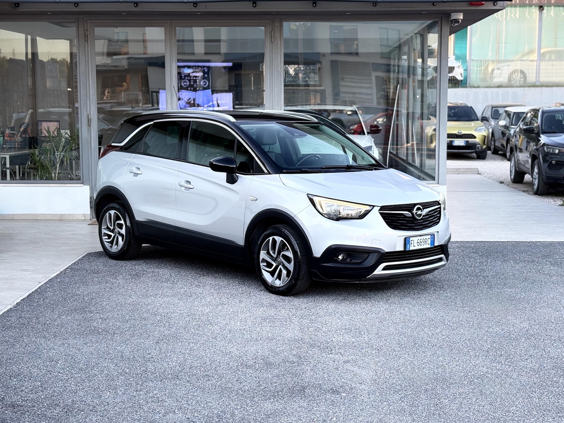 OPEL - Crossland