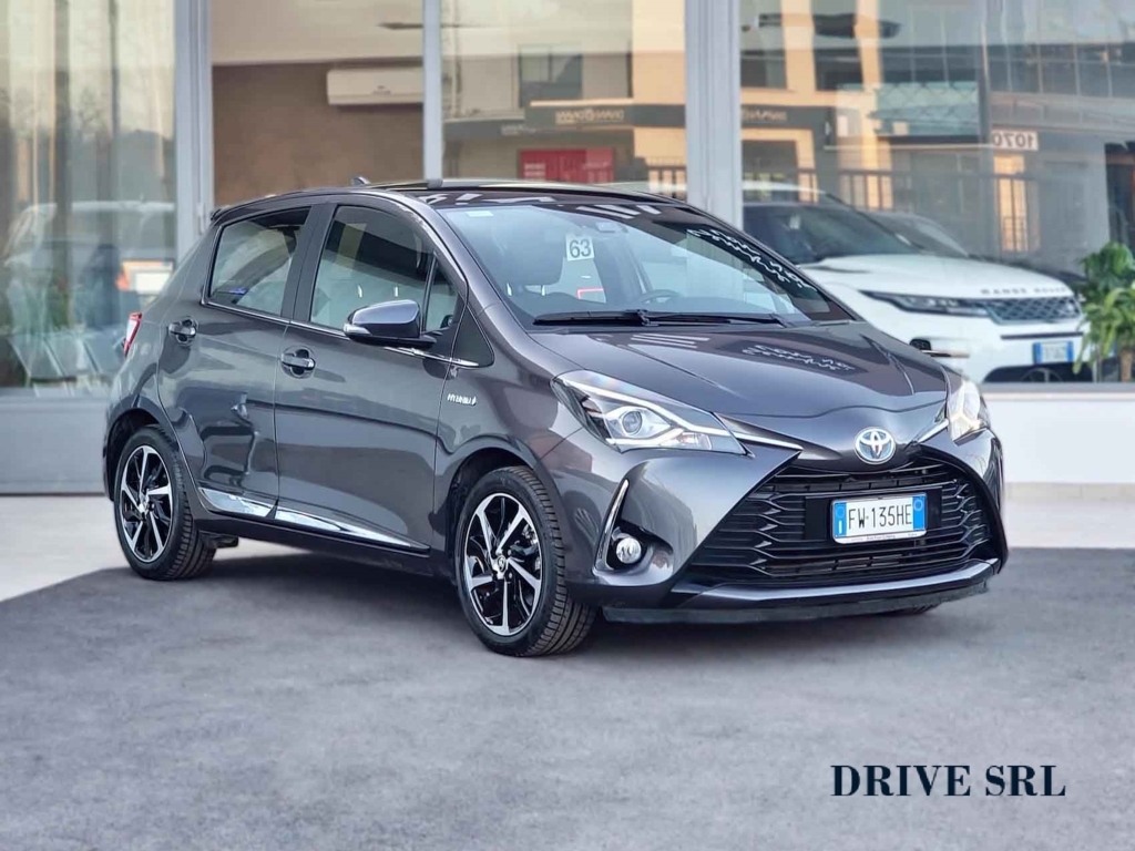 TOYOTA Yaris 3ª serie vers. Yaris 1.5 Hybrid 5 porte Style