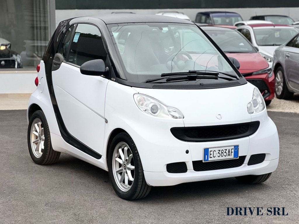 SMART fortwo 2ª serie vers. fortwo 1000 52 kW coupé pulse