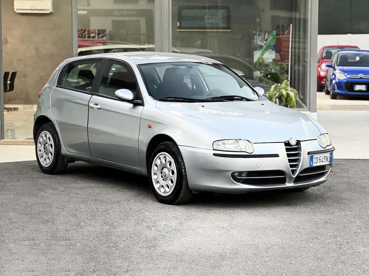 ALFA ROMEO - 147