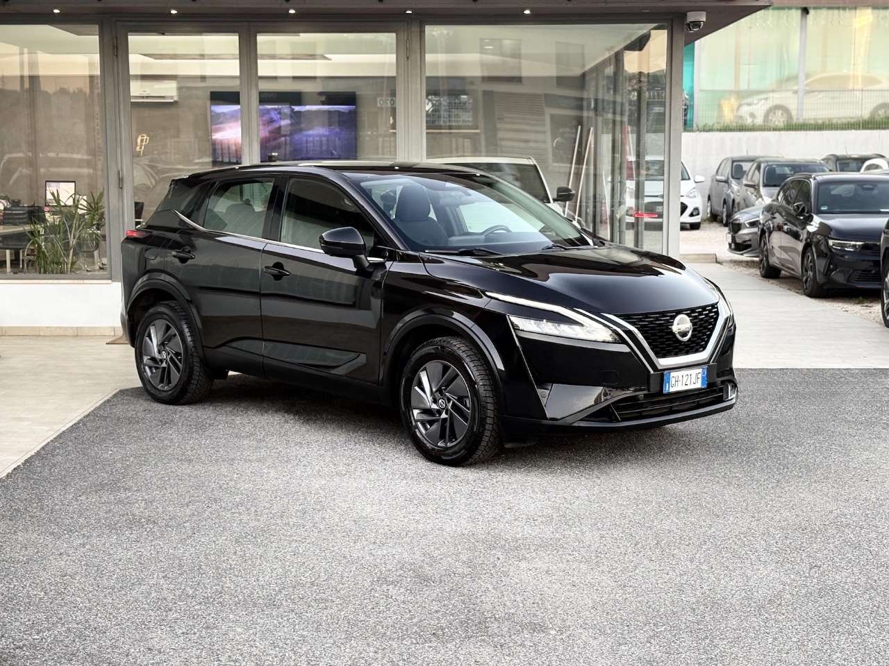 Nissan - Qashqai
