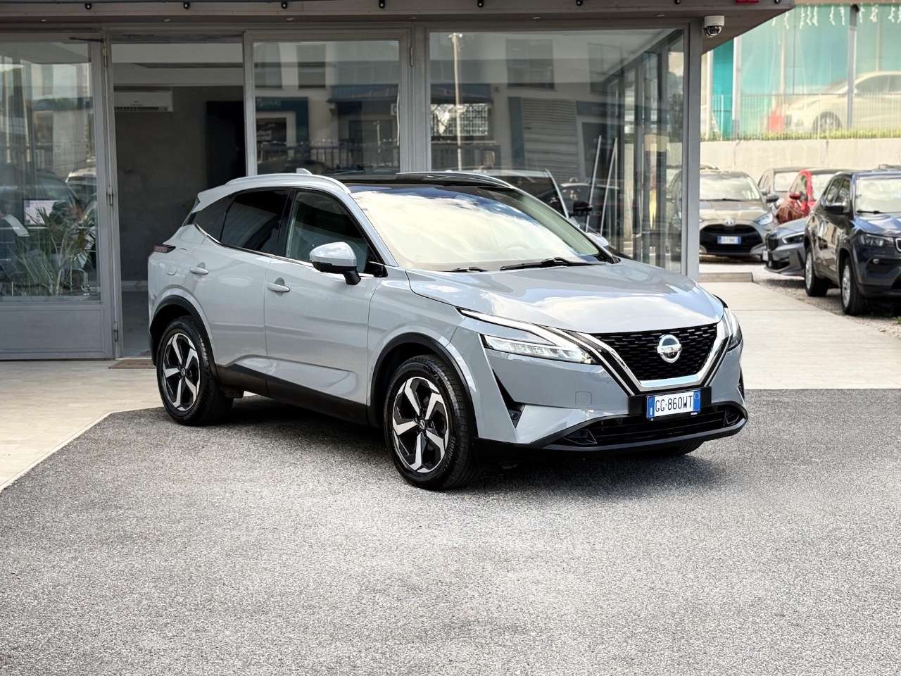 Nissan - Qashqai
