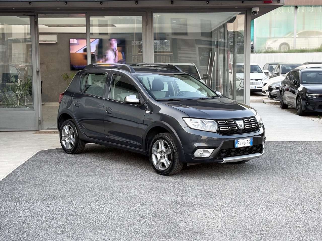 Dacia - Sandero