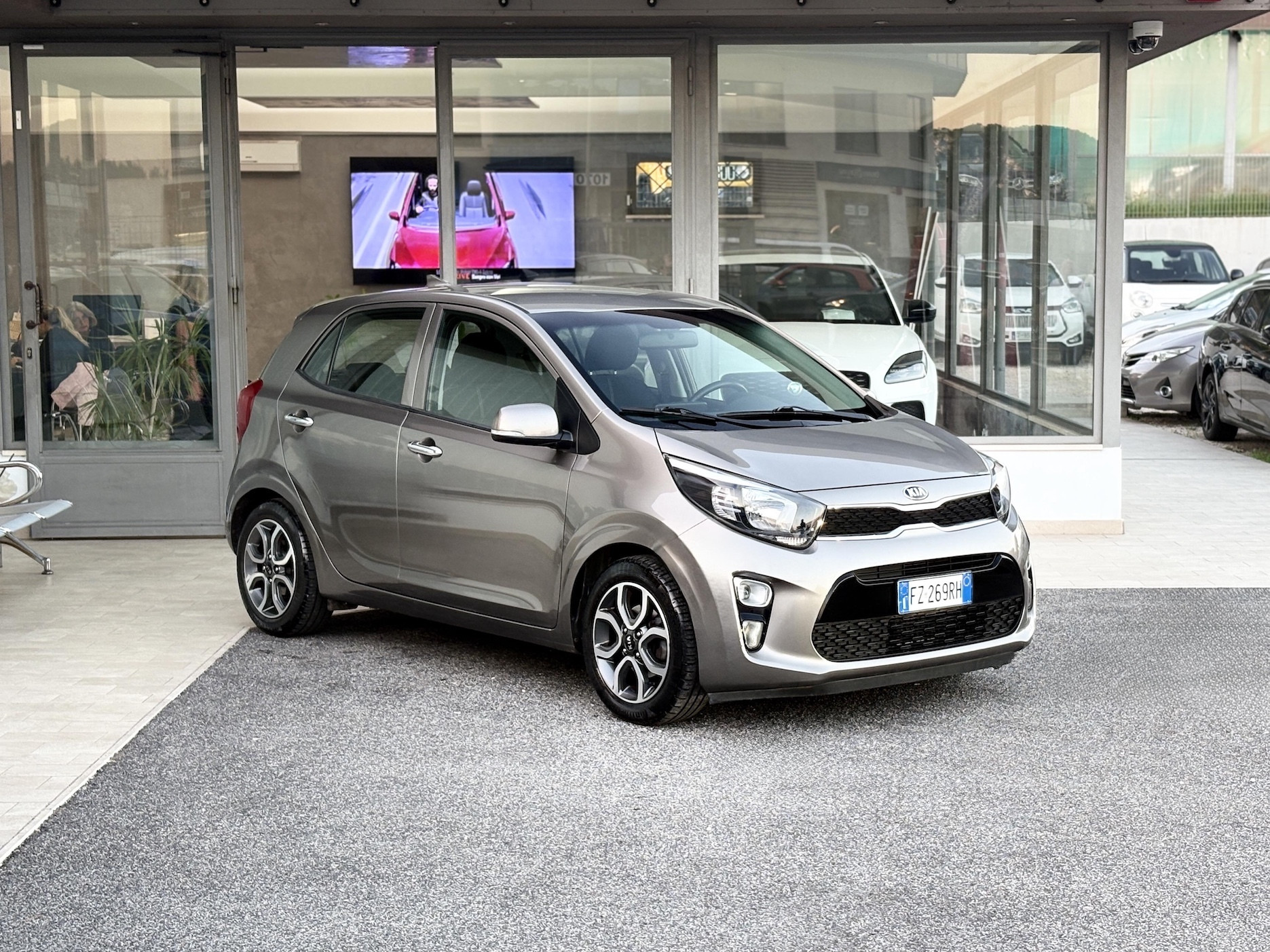 Kia - Picanto