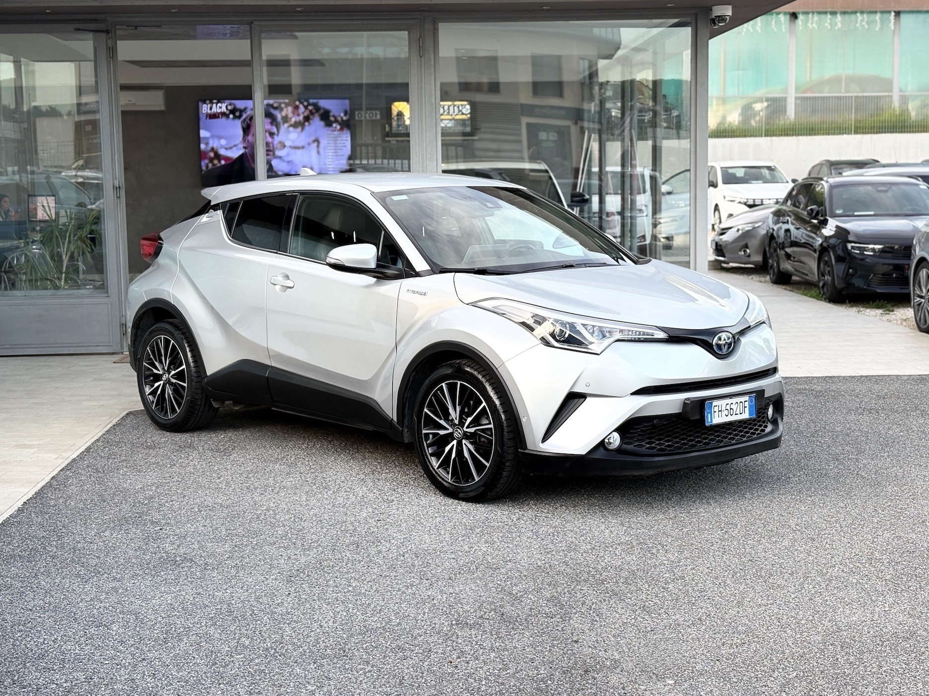 Toyota - C-HR